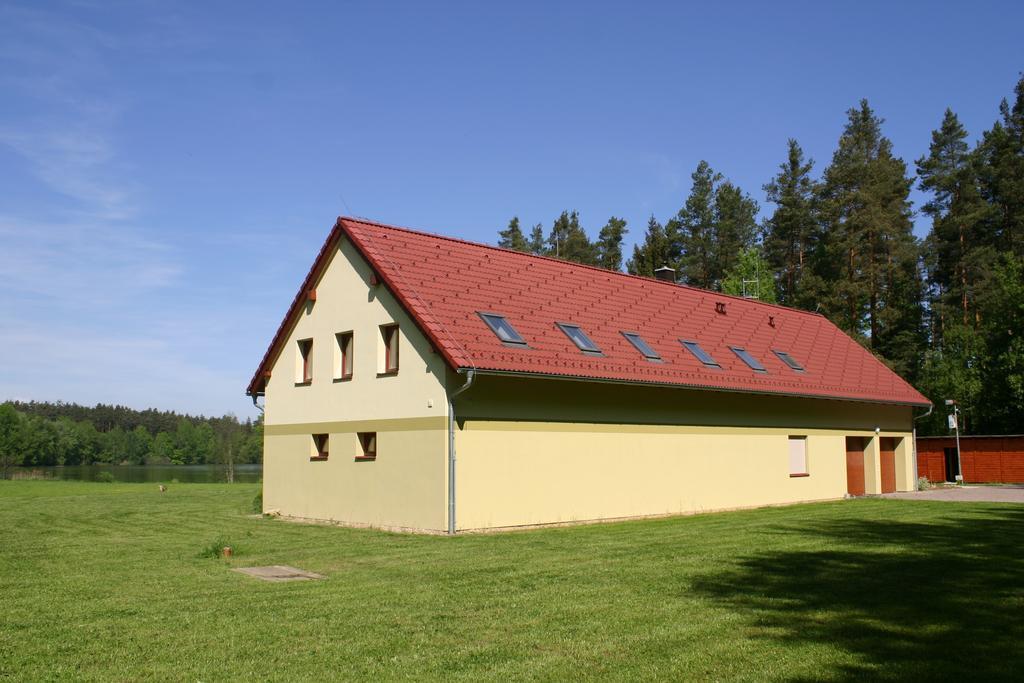 Hotel Penzion U Blatce Nové Hrady Esterno foto